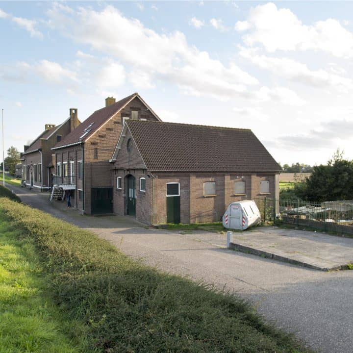 Oude situatie van het voormalig stoomgemaal met ketelhuis dat een nieuwe bestemming krijgt (foto: Rufus de Vries)