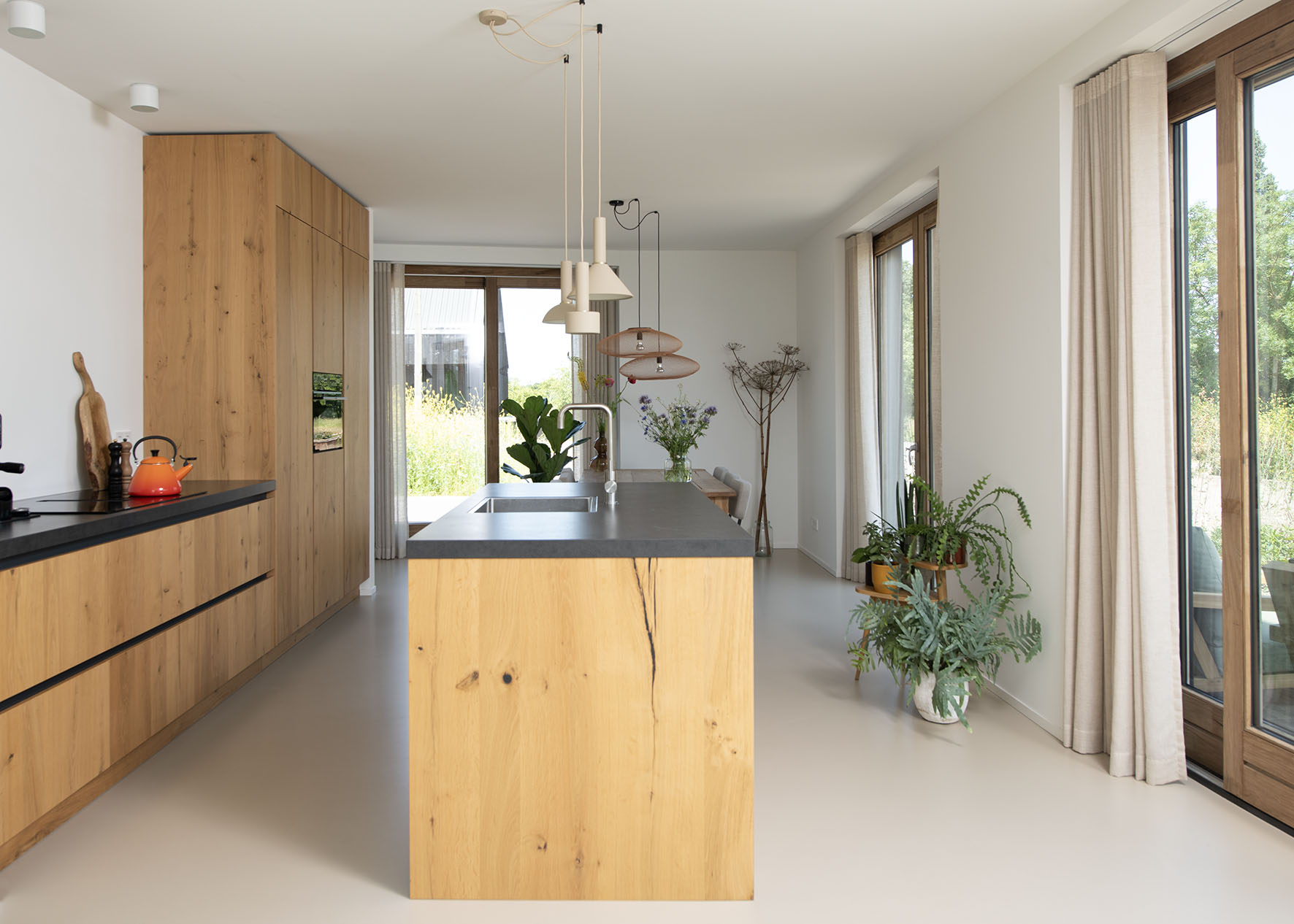 Oostelijke hoekwoning (foto: Rufus de Vries)